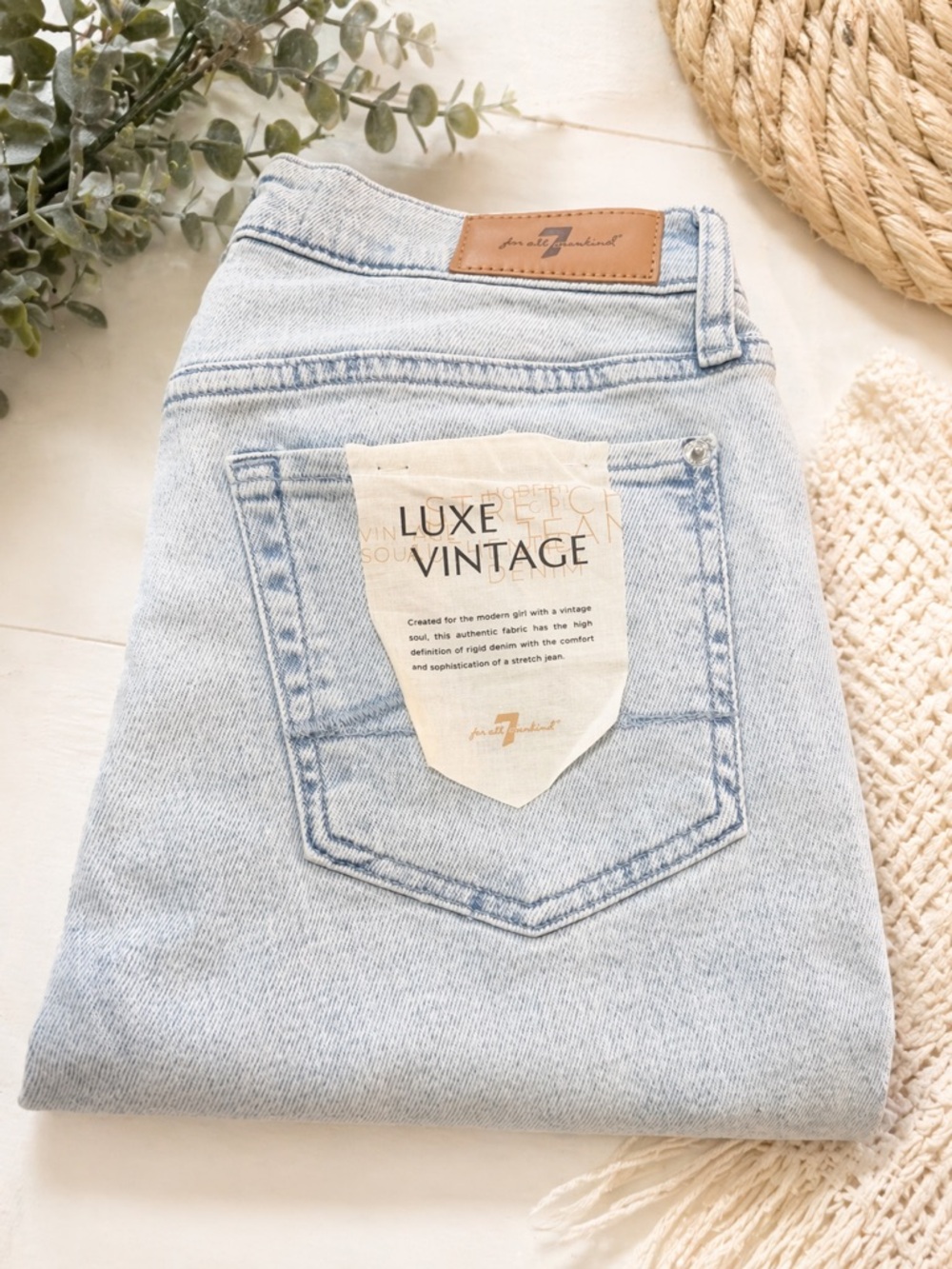 NWT 7 For All Mankind Josefina Slim Boyfriend Jeans Size 28 Luxe Vintage